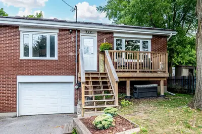 Semi-Detached in Midland