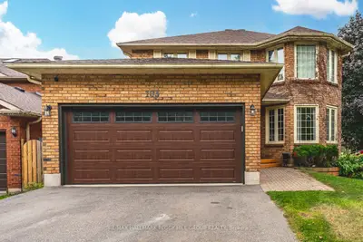 Detached in Barrie