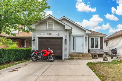 Detached in Barrie