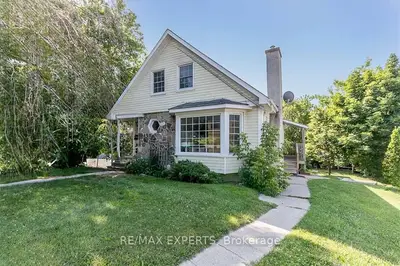 Duplex in Barrie
