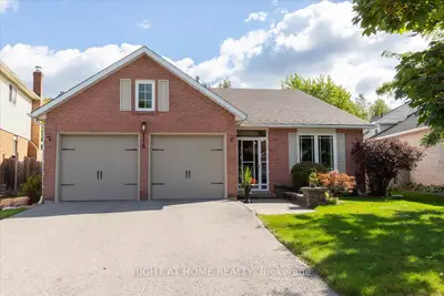 Detached in Barrie