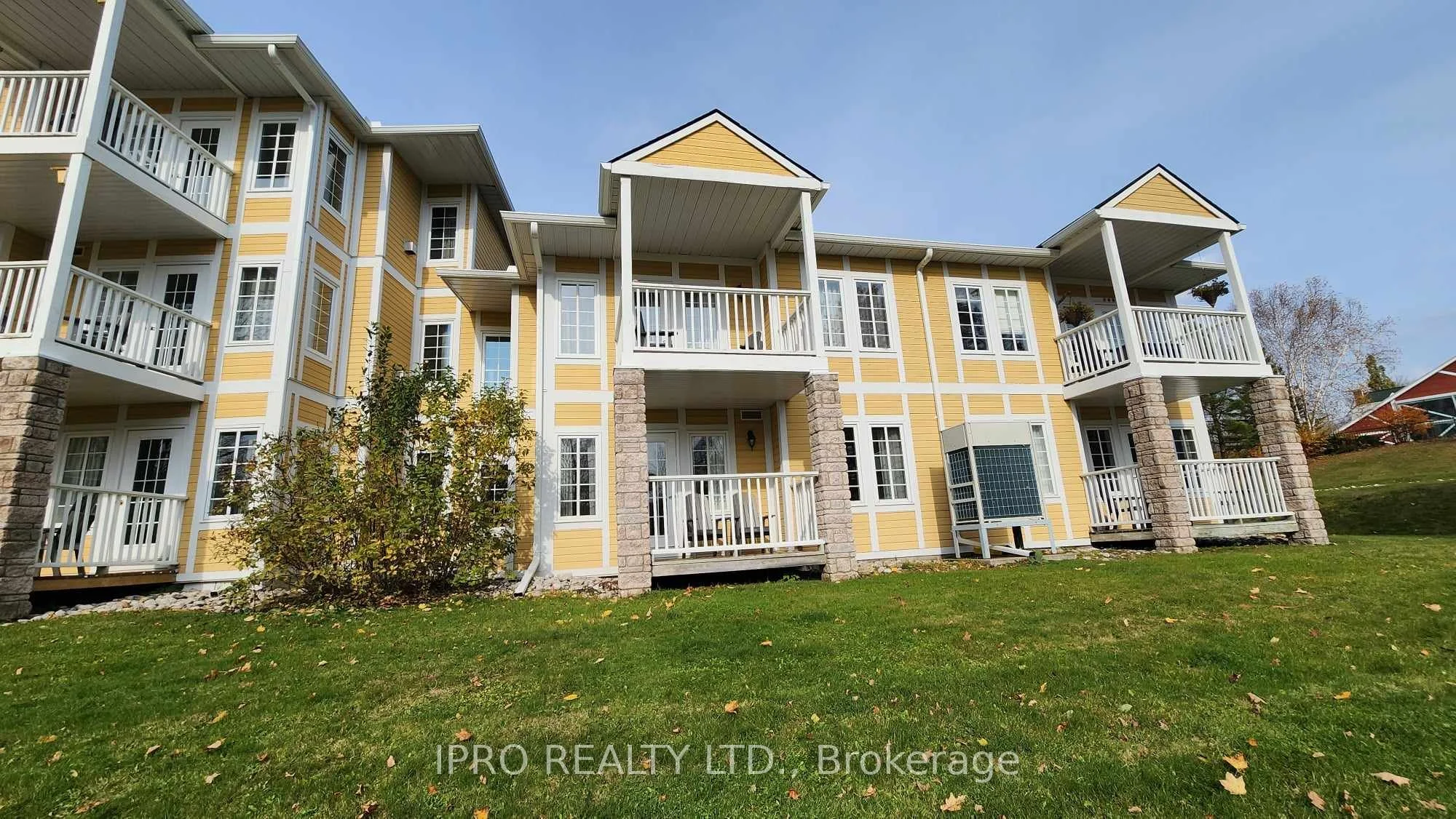 90 Highland Drive 2074/75, Oro-medonte, On L0l 2x0