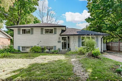 Detached in Barrie