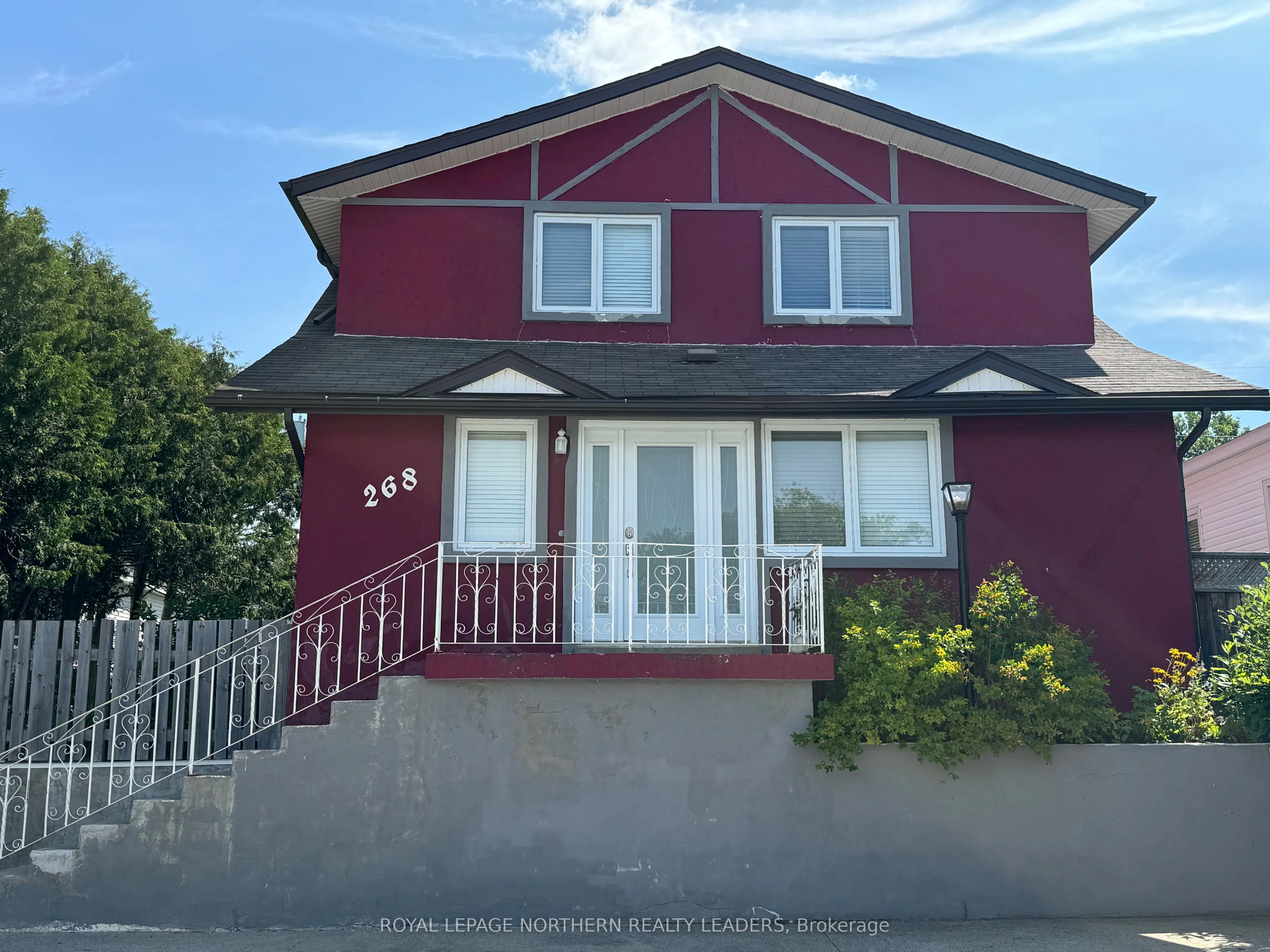 Detached in Timmins