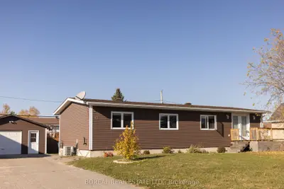 Detached in Cochrane