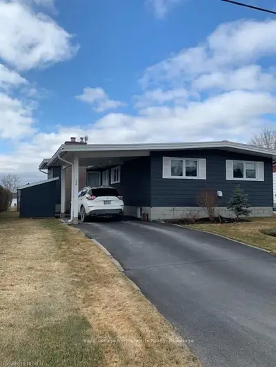 158 ELM Avenue, Temiskaming Shores, ON P0J 1P0