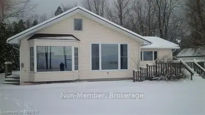 1453 Jocko Point Road, North Bay, On P1b 8g5