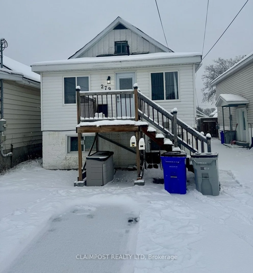 Detached in Timmins