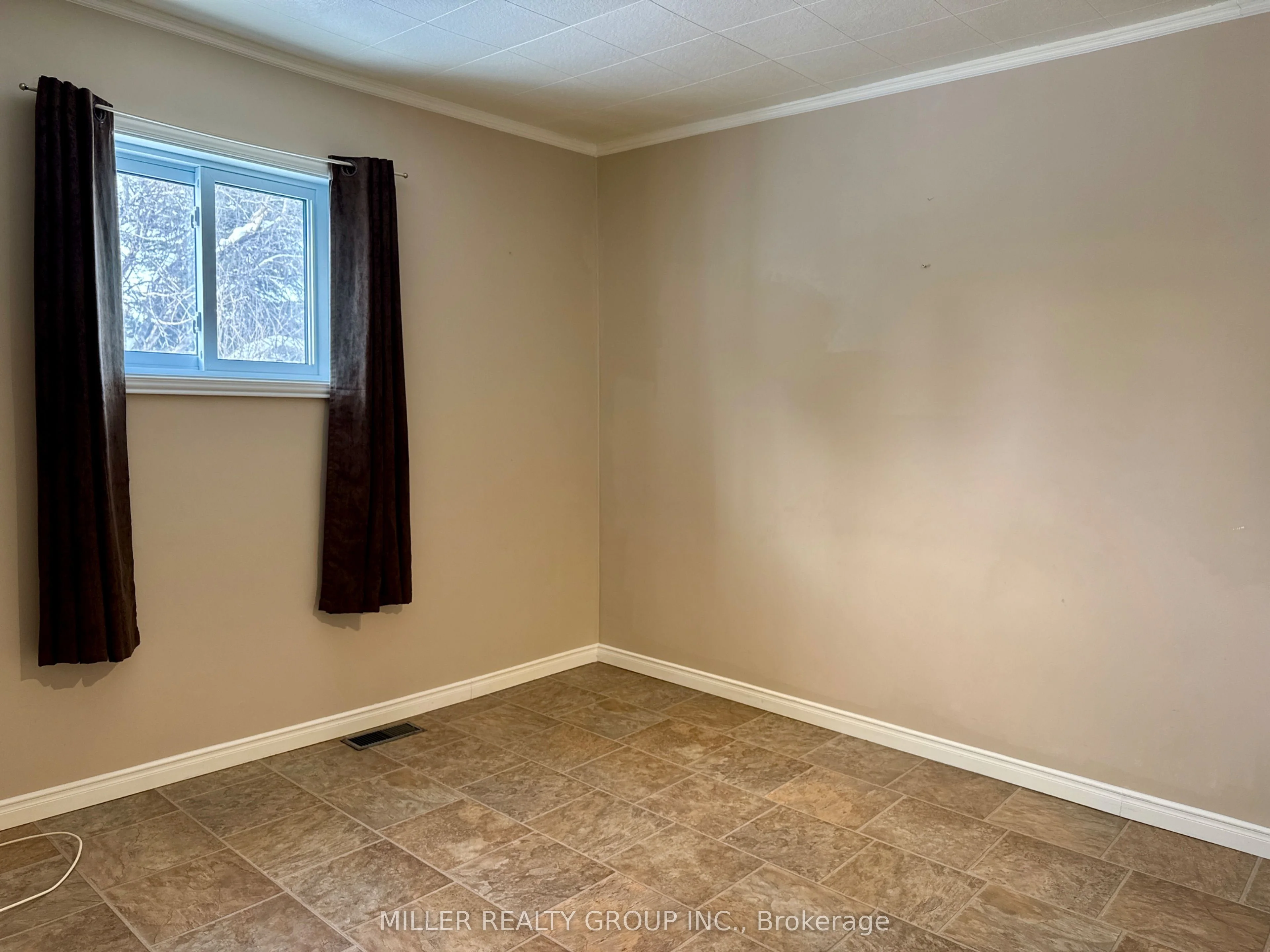 399 Lakeview Avenue, Temiskaming Shores, ON P0J 1R0