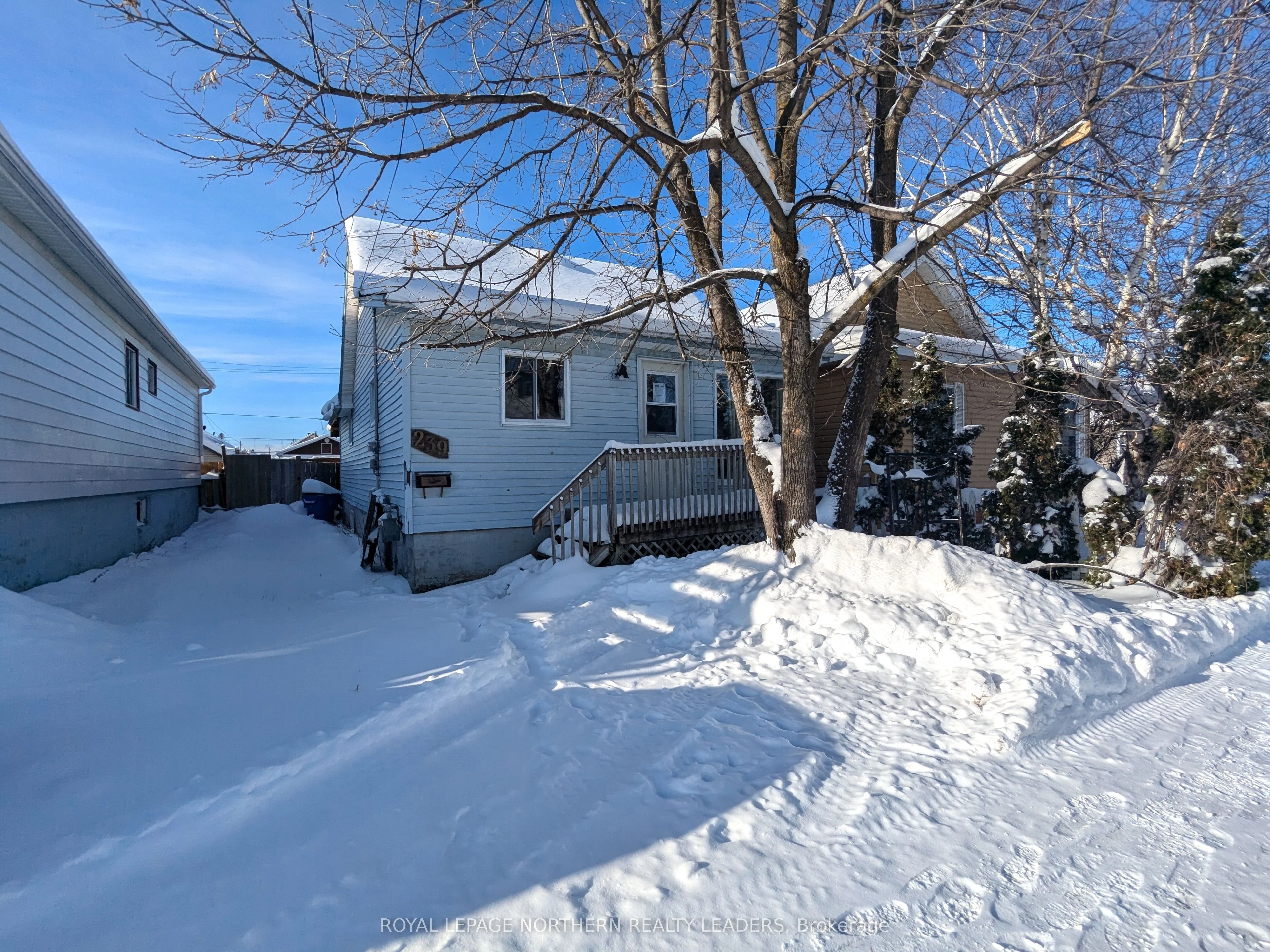 Detached in Timmins