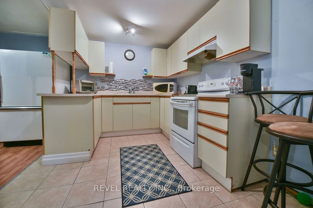 174 Royale Street, Timmins, On P4n 8a6