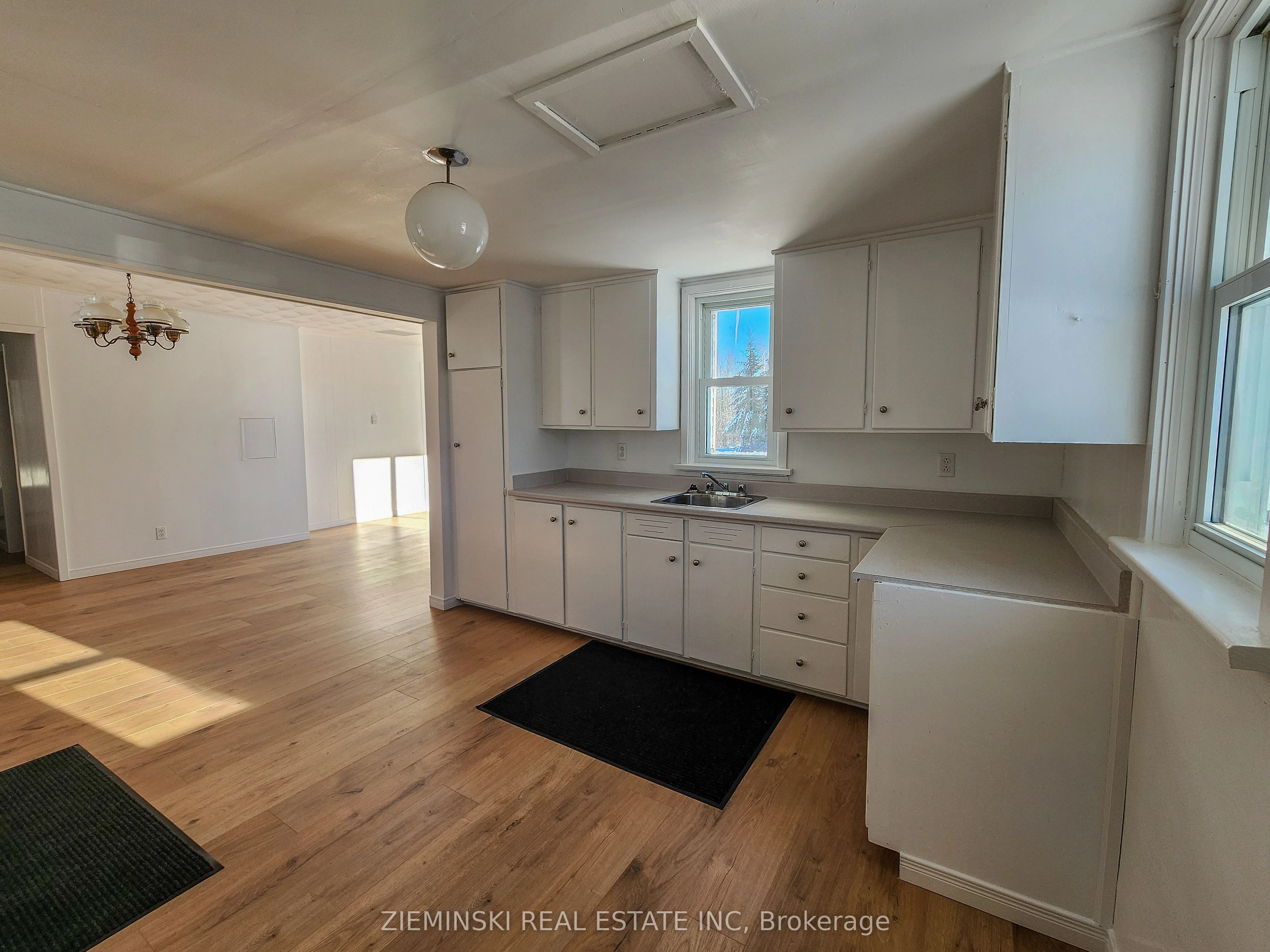 64 Edward Street, Iroquois Falls, ON P0K 1G0