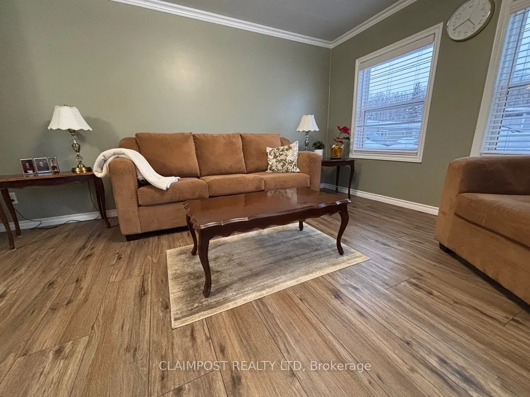 98 Notre Dame Place, Timmins, ON P4R 0E2