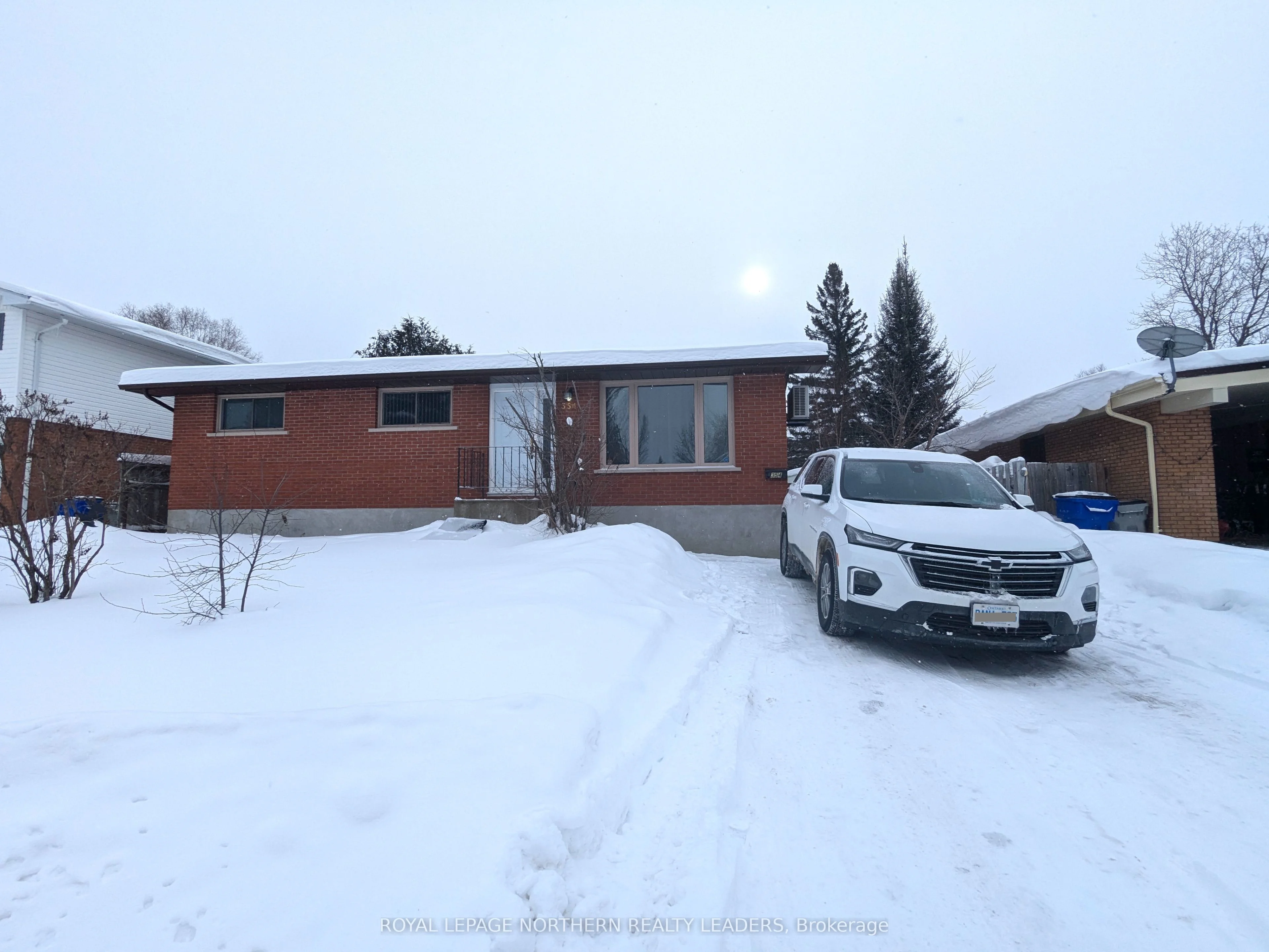 Detached in Timmins