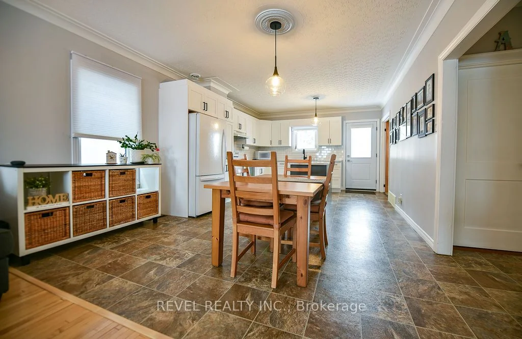 393 Spruce Street N, Timmins, ON P4N 6N6