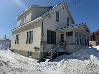 Duplex in Timmins