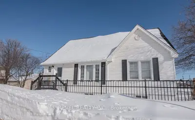 556 Howard Avenue, Timmins, On P4n 5v6