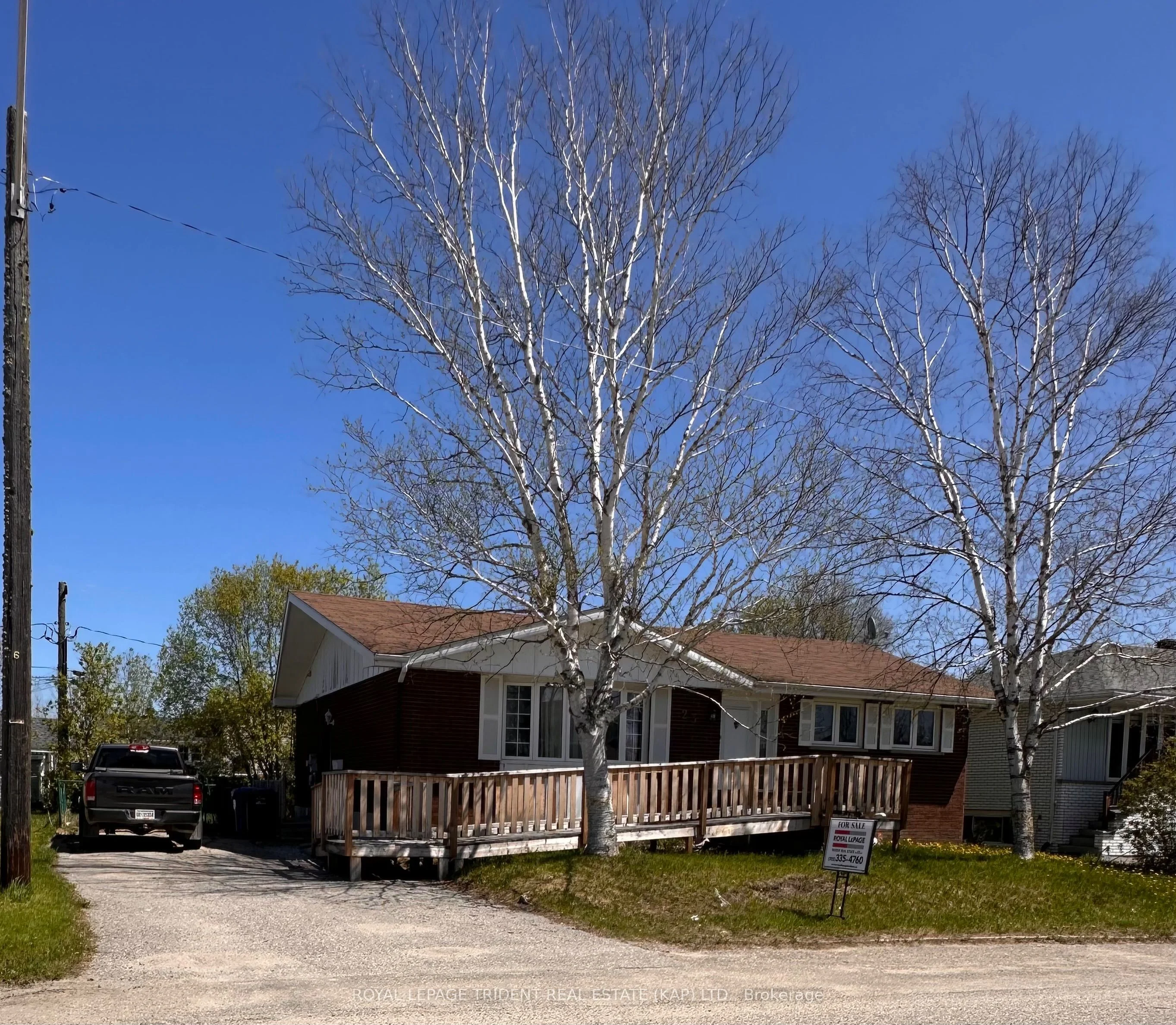 23 Kennedy Avenue, Kapuskasing, On P5n 1m1