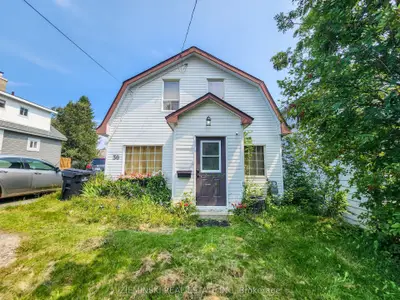 Detached in Kirkland Lake