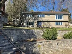 740 Lakeshore Road S, Temiskaming Shores, ON P0J 1K0
