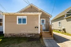 305 Commercial Avenue, Timmins, On P4n 2x6