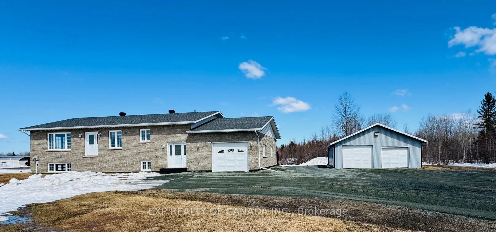 1467 HWY 652 Highway E, Cochrane, ON P0L 1C0