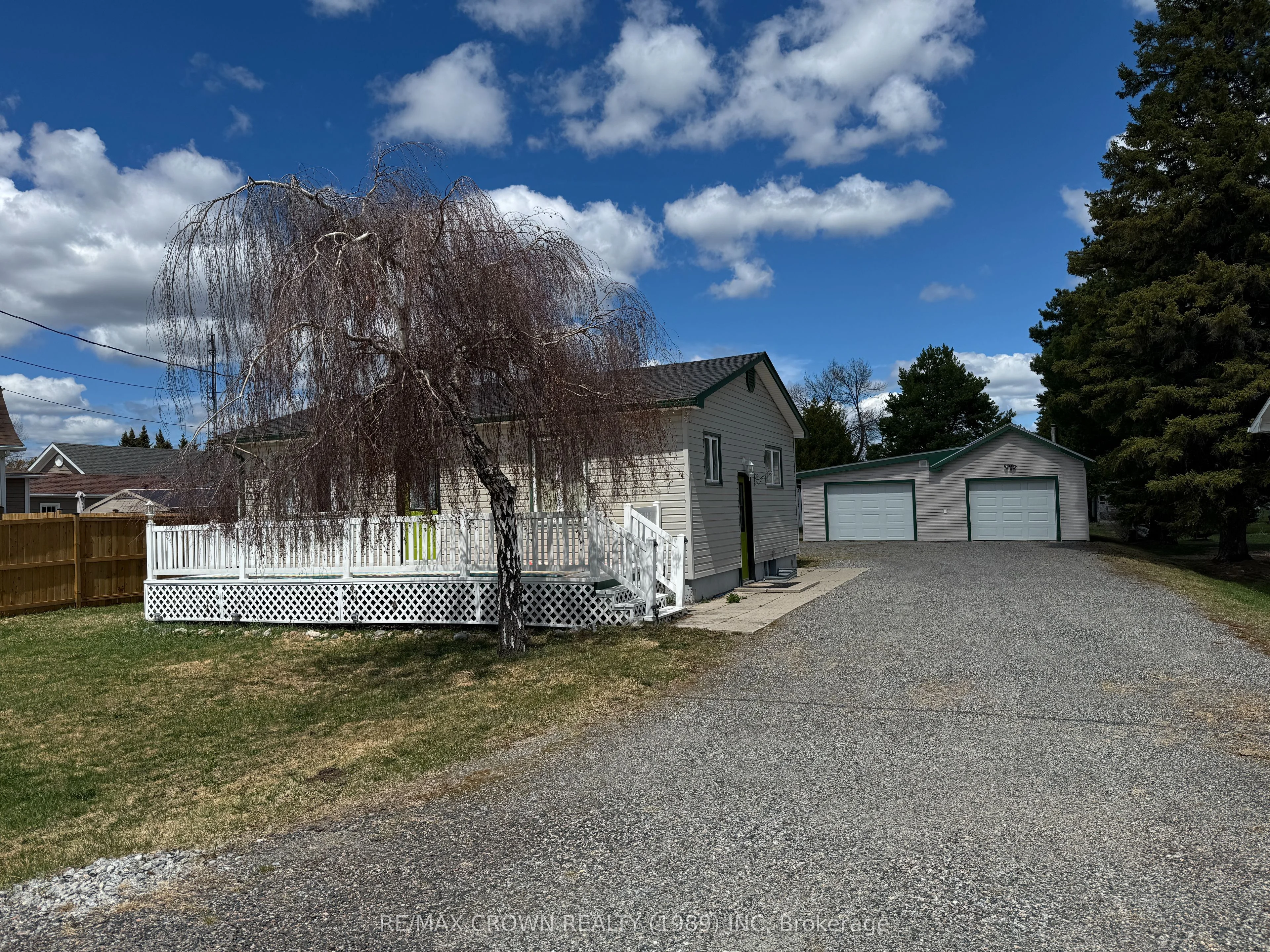 35 Gauthier Street, Fauquier-Strickland, ON P0L 1G0