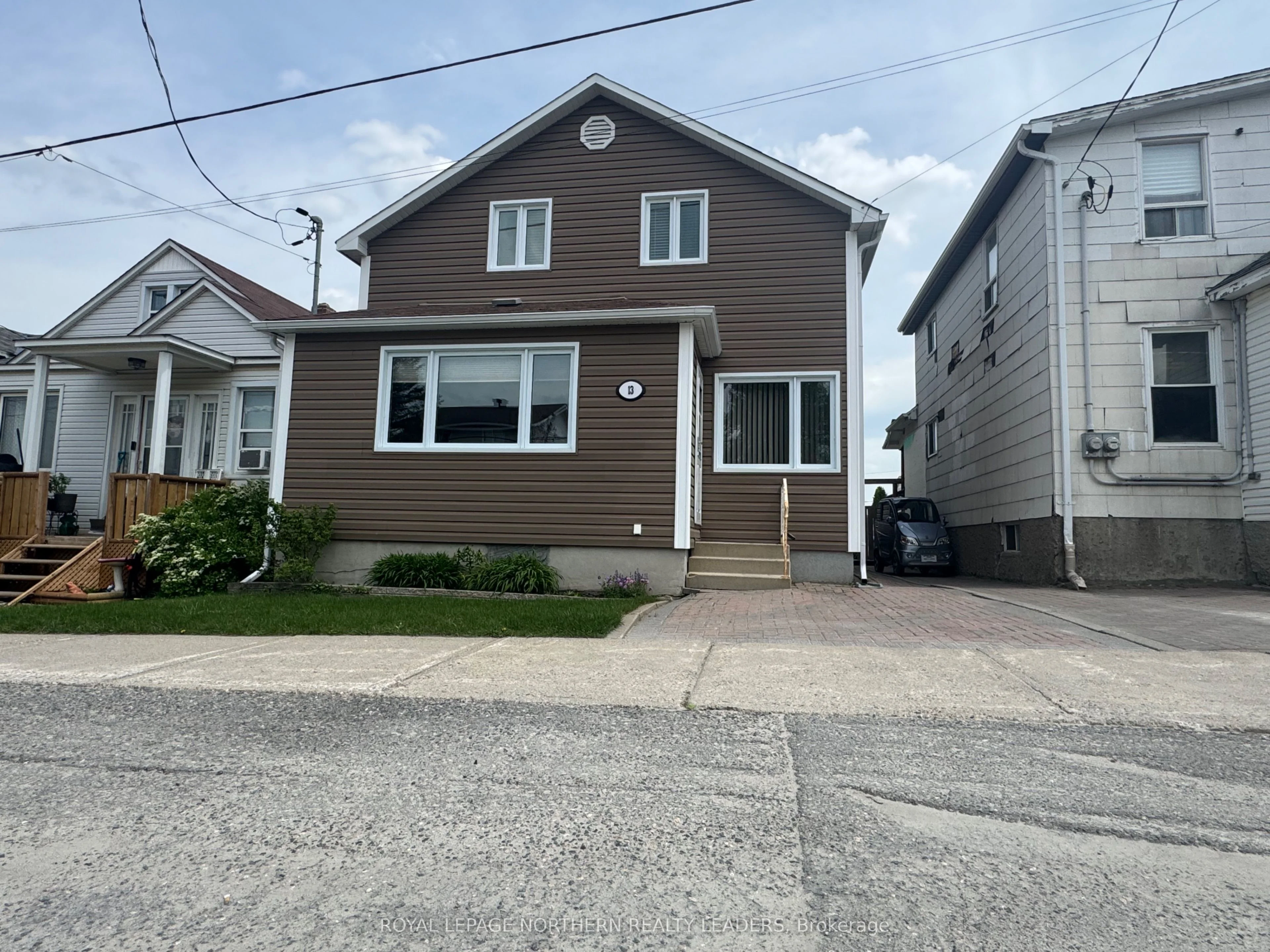 13 Vipond Road, Timmins, ON P0N 1G0