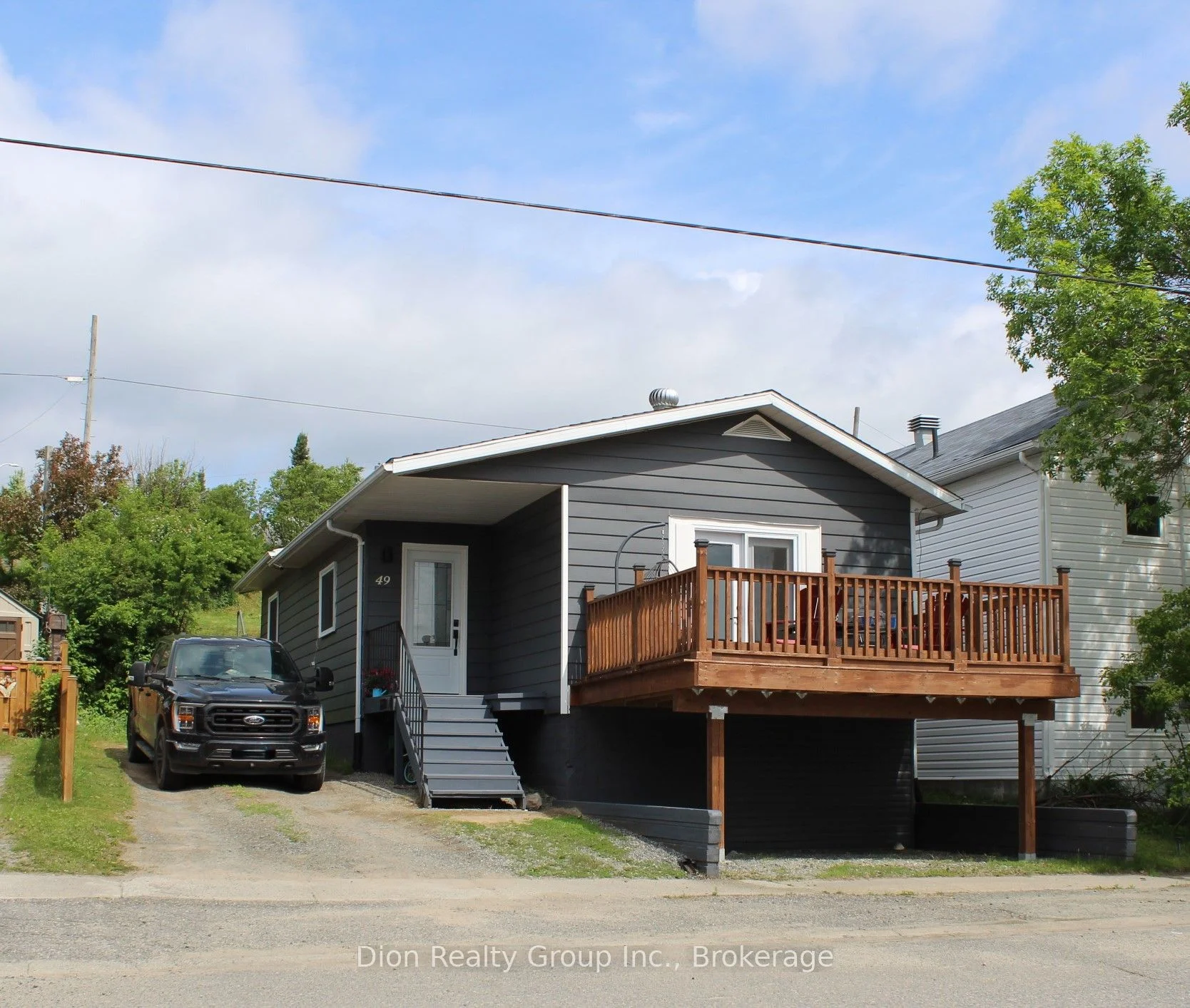 49 Queen Street, Kirkland Lake, On P2n 2r2