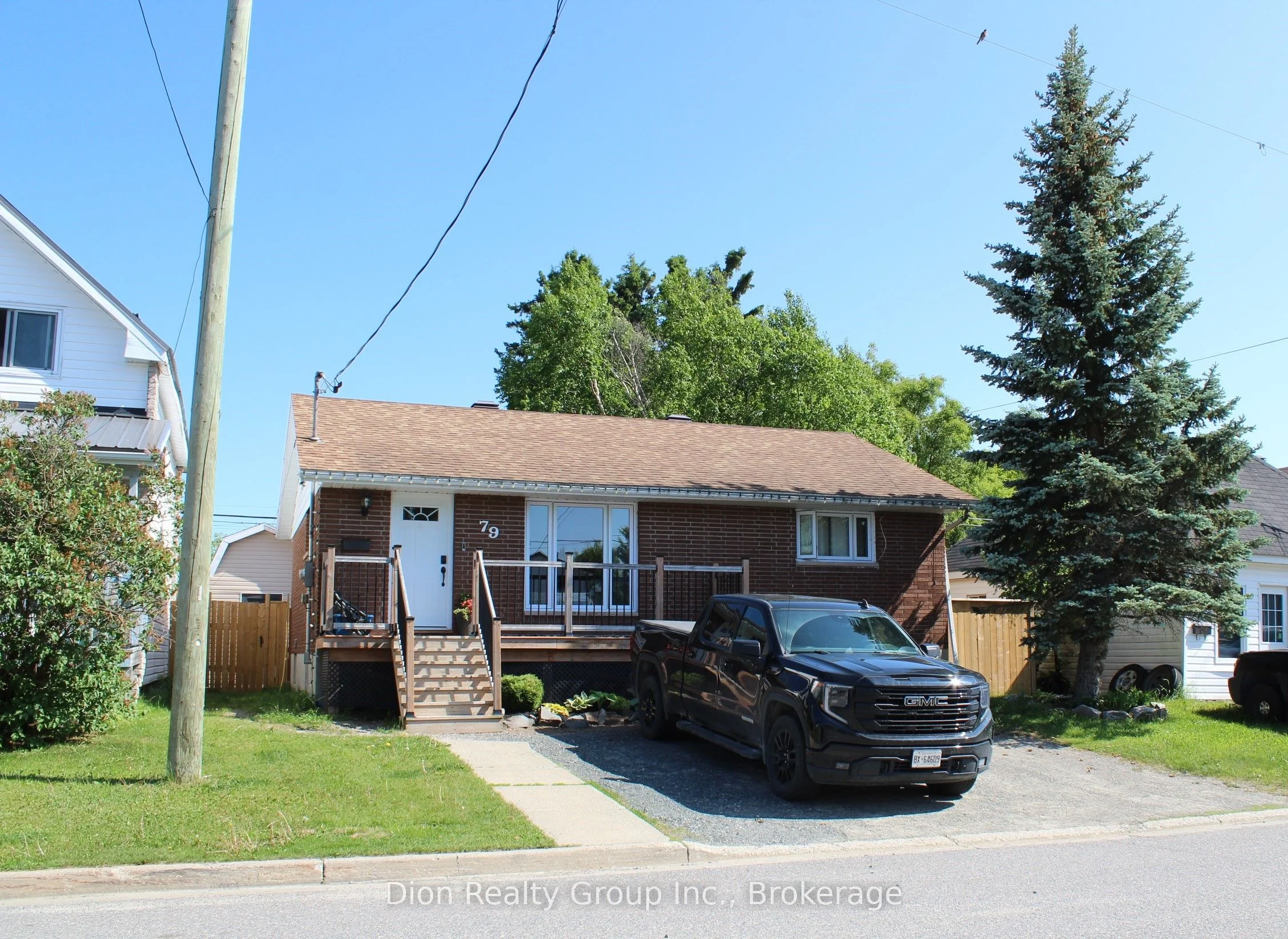 79 Third Street, Kirkland Lake, On P2n 1s6