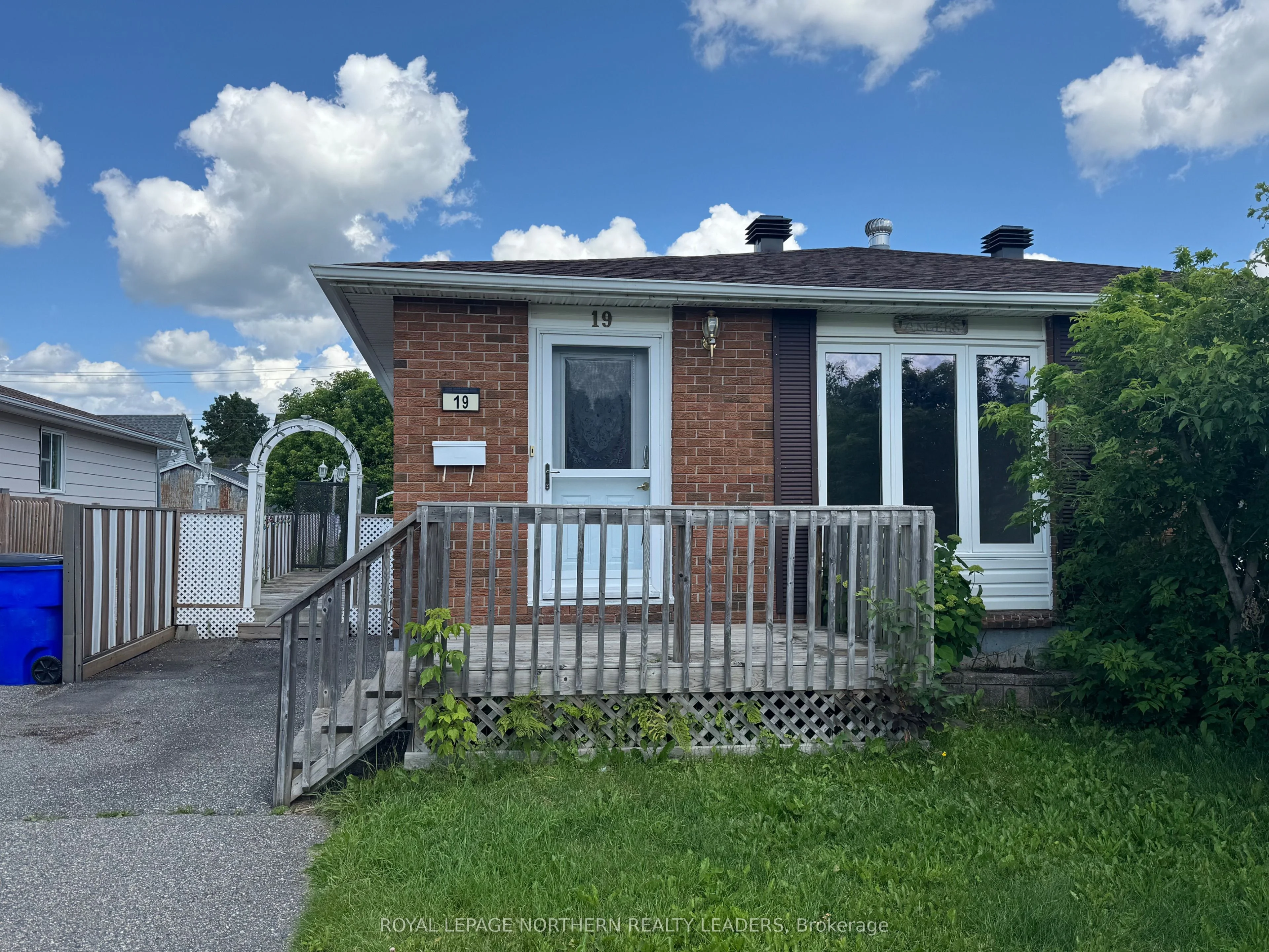 19 Graham Lane, Timmins, ON P4N 7Z5
