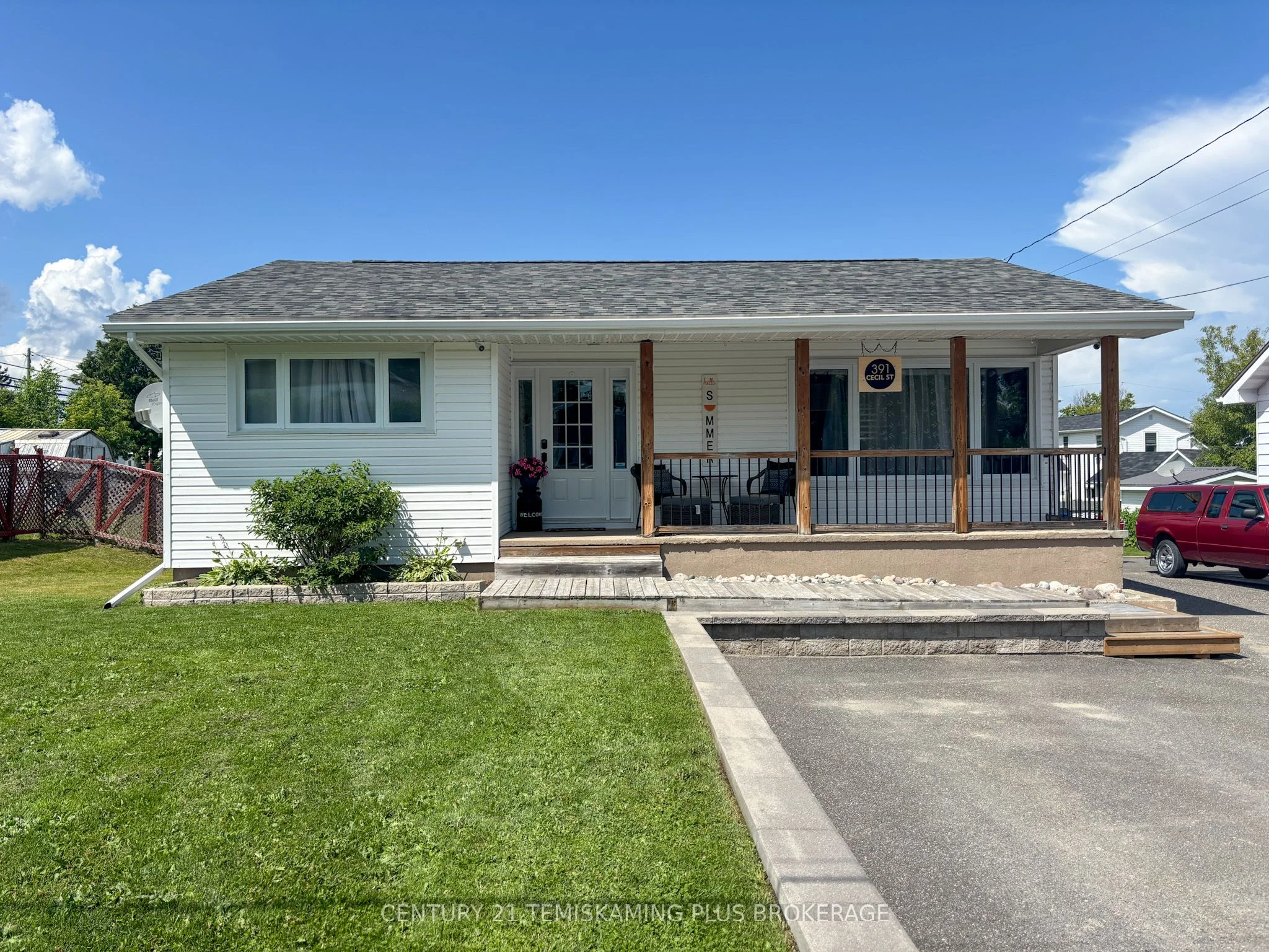 391 Cecil Street, Temiskaming Shores, ON P0J 1K0
