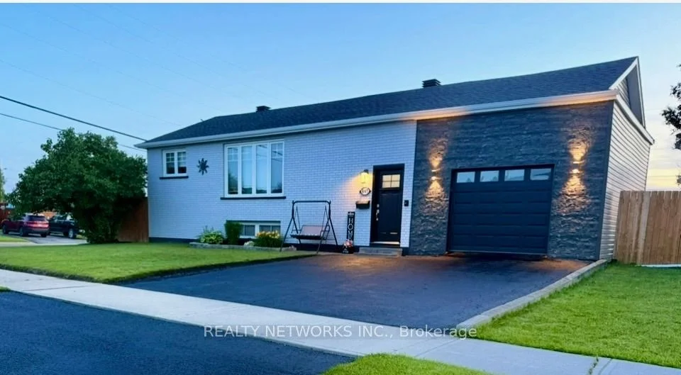 647 University Street, Timmins, ON P4N 5J1