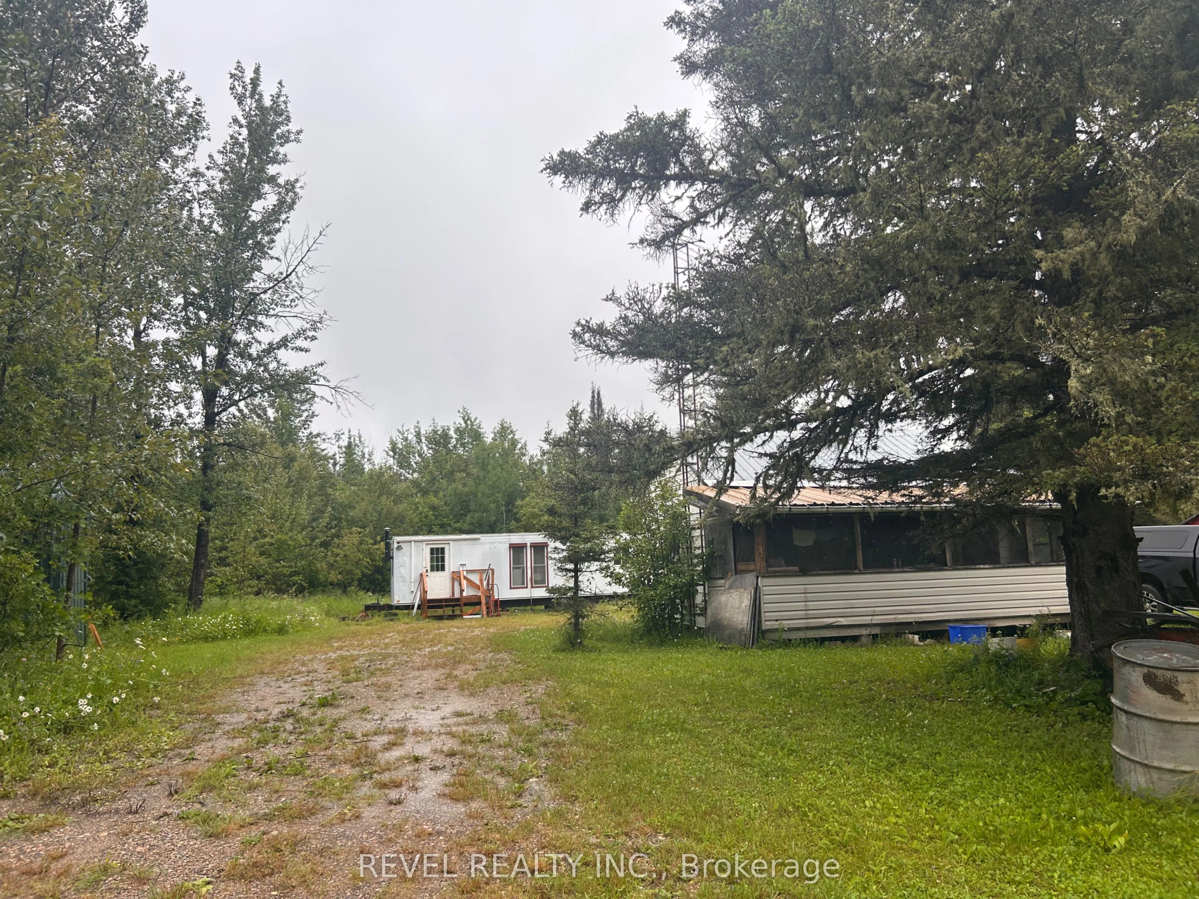 503 Bentley Lake Road, Cochrane, ON P0L 1C0