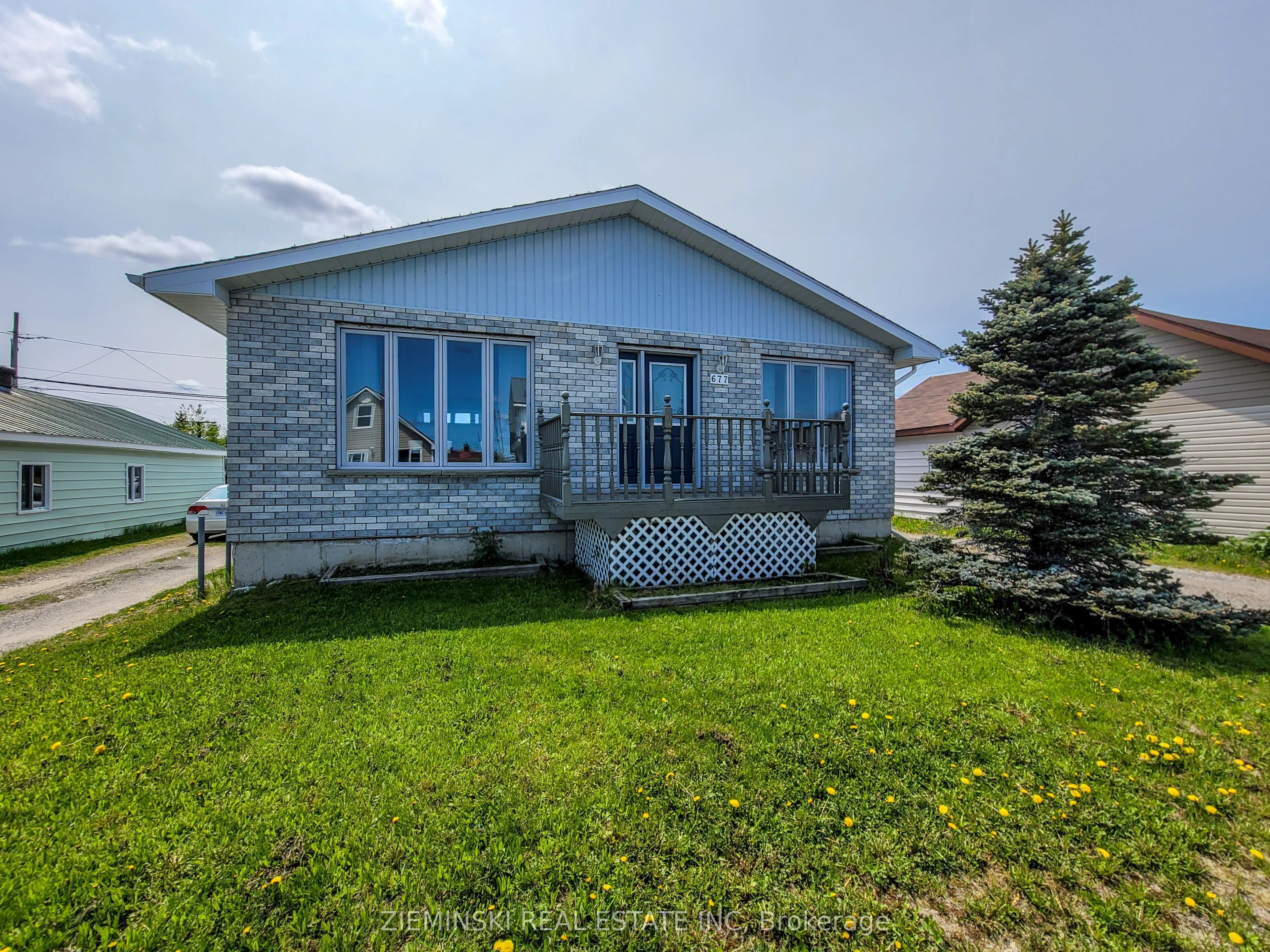 677 Victoria Road, Iroquois Falls, On P0k 1g0