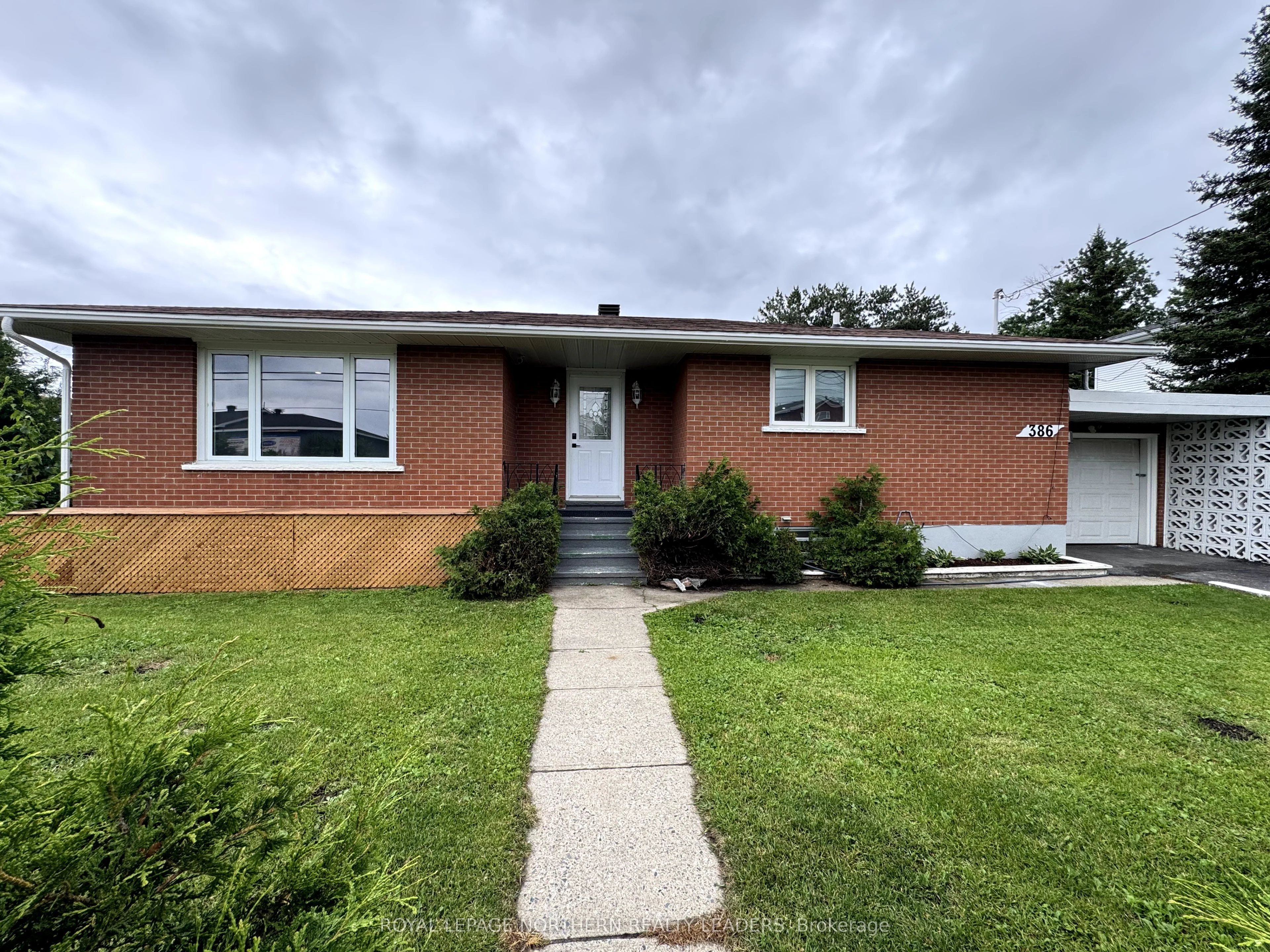 386 Railway Street, Timmins, On P4n 2p6