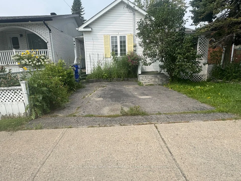 467 Pine Street N, Timmins, ON P4N 6L8