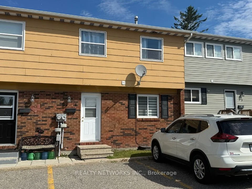 577 College Street 4, Timmins, On P4n 7y9