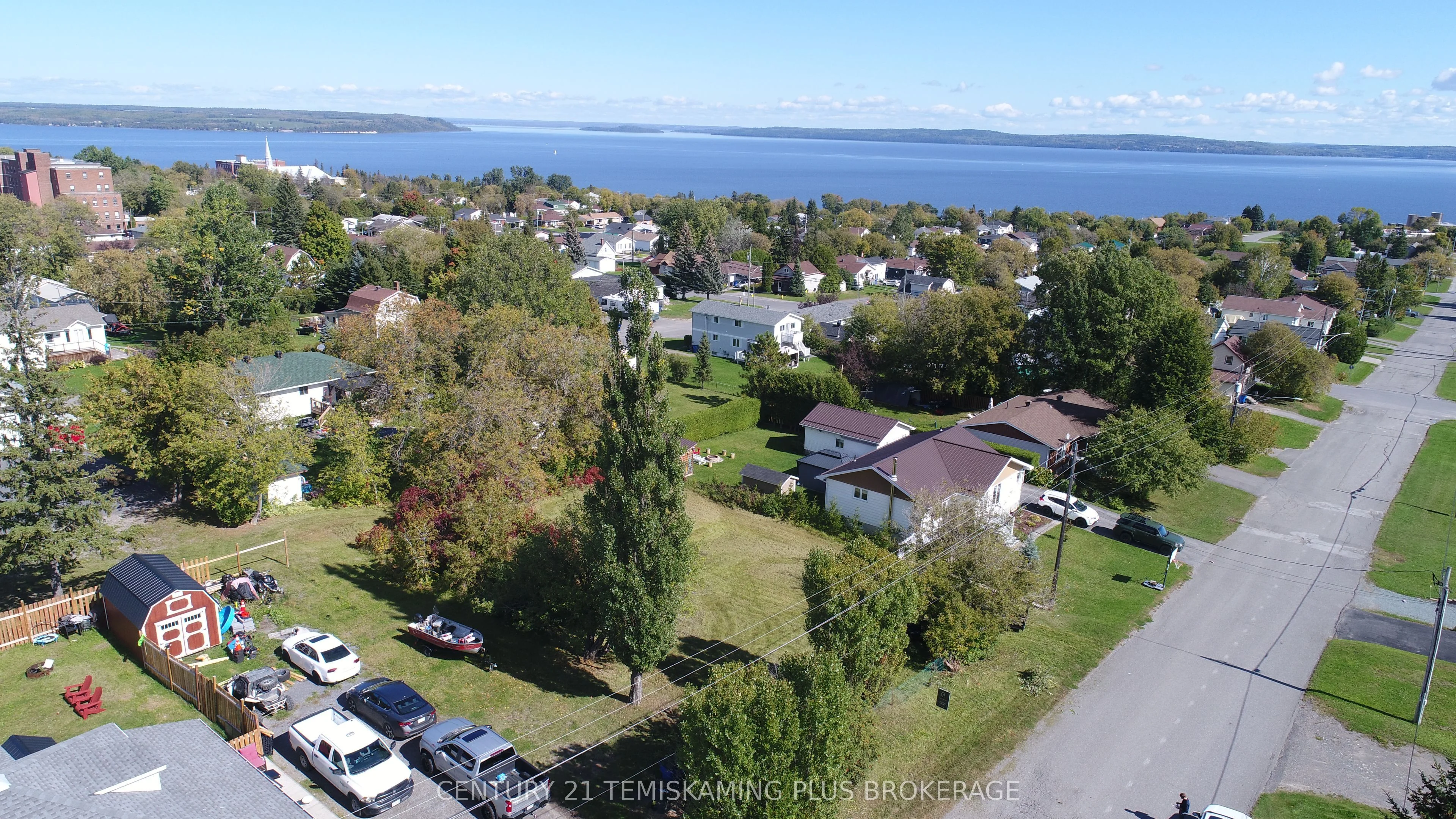 141-142 Algonquin Drive, Temiskaming Shores, On P0j 1k0