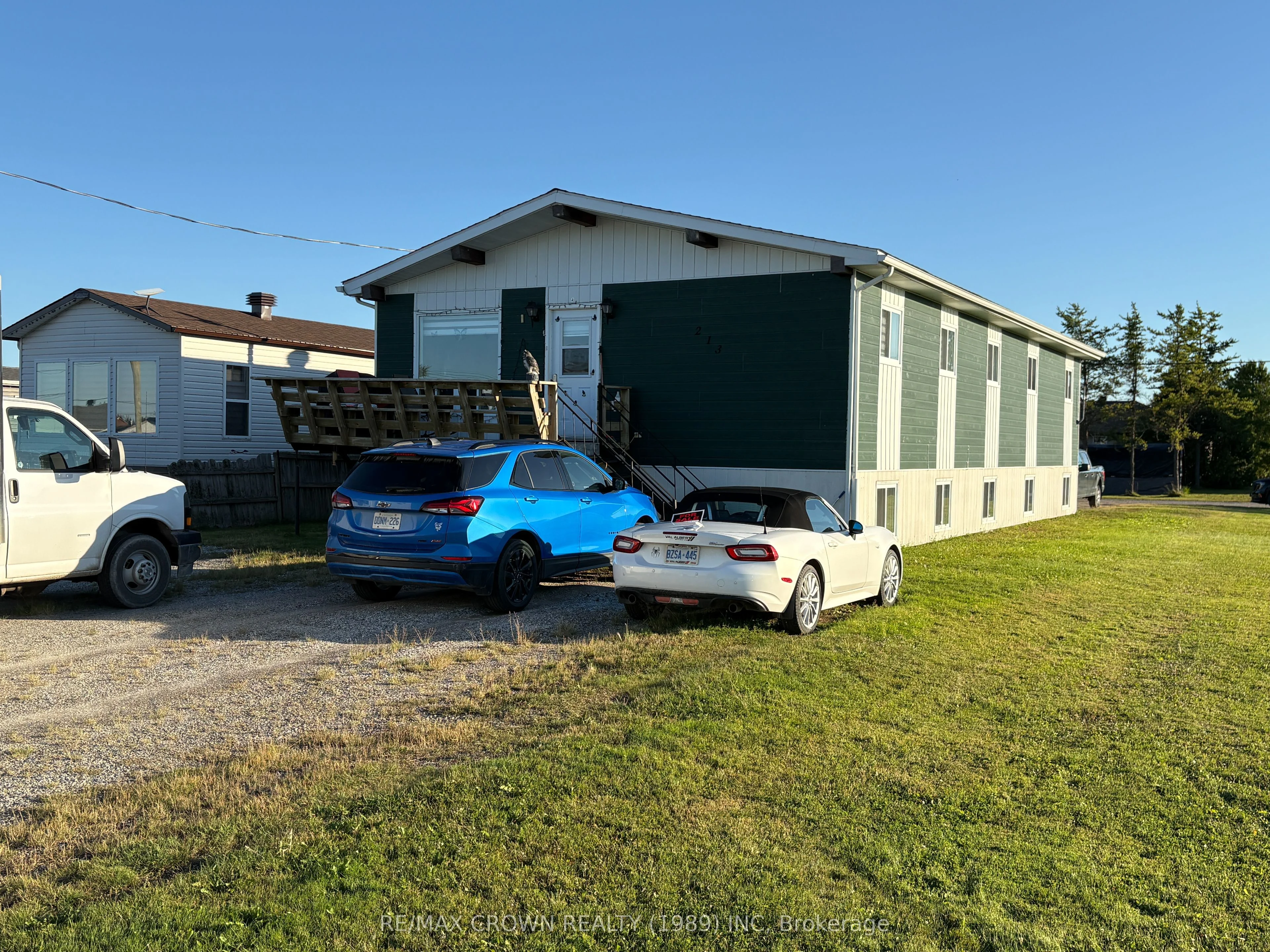 213 Balmoral Avenue W, Mattice-Val Cote, ON P0L 1T0