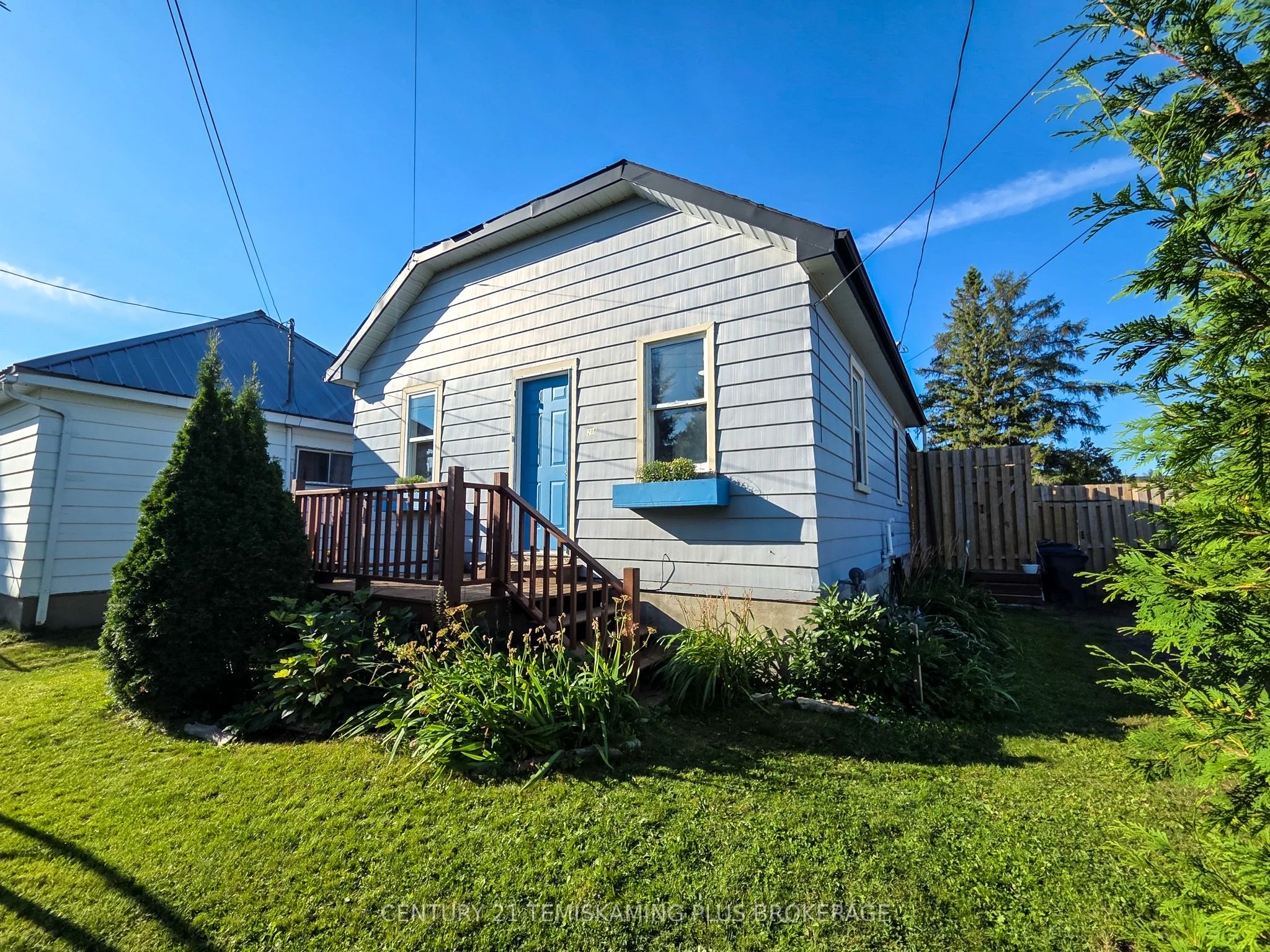 218 Haliburton Avenue W, Temiskaming Shores, ON P0J 1P0