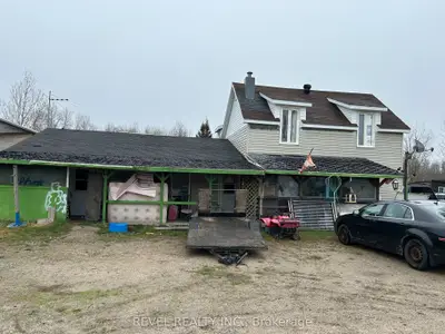 Triplex in Cochrane
