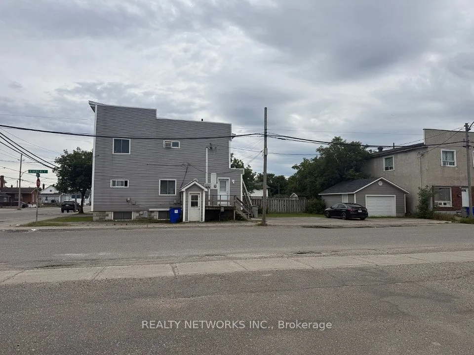 315 Pine Street, Timmins, On P4n 6l4