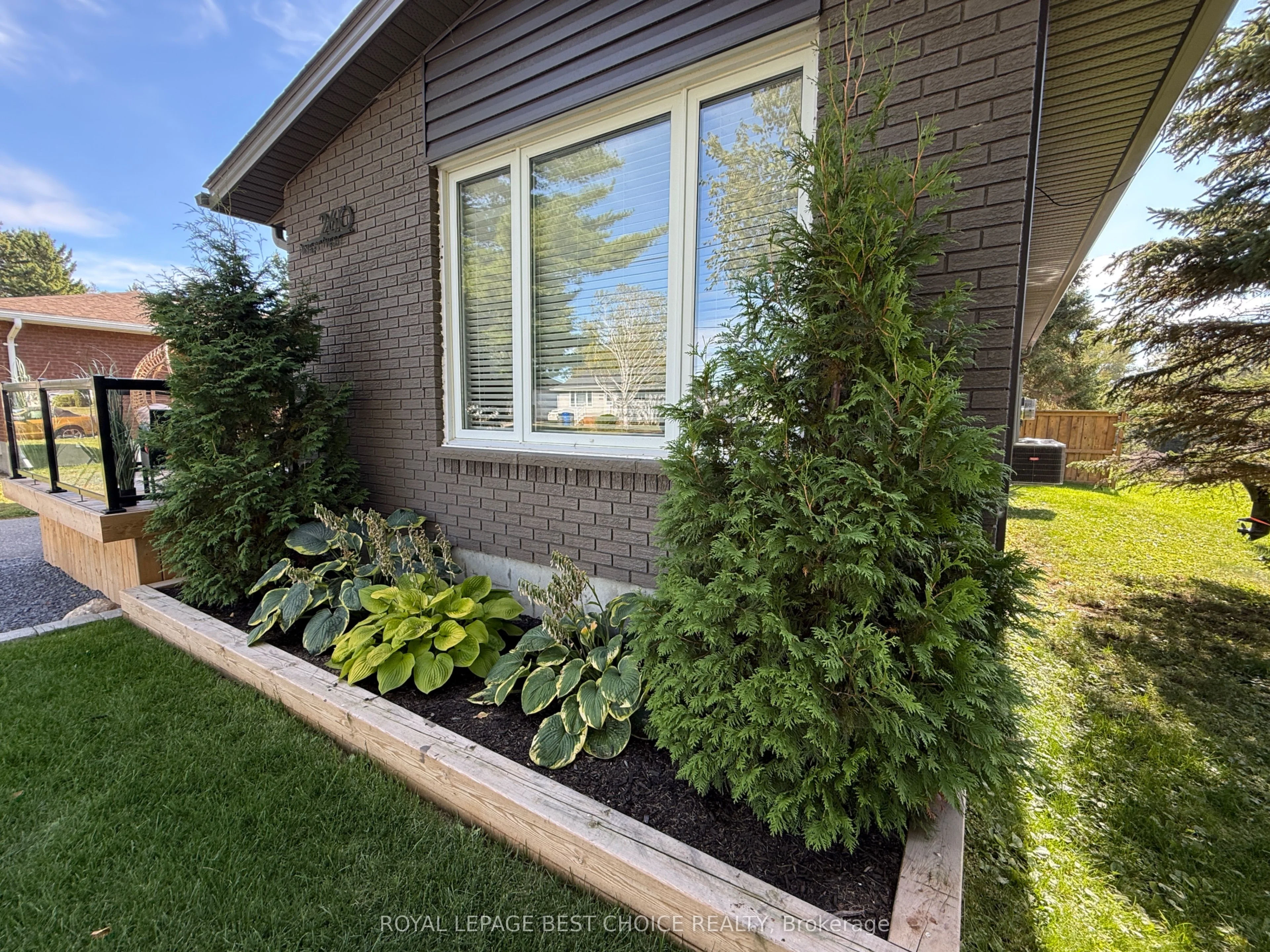 260 Pine Street W, Temiskaming Shores, ON P0J 1P0