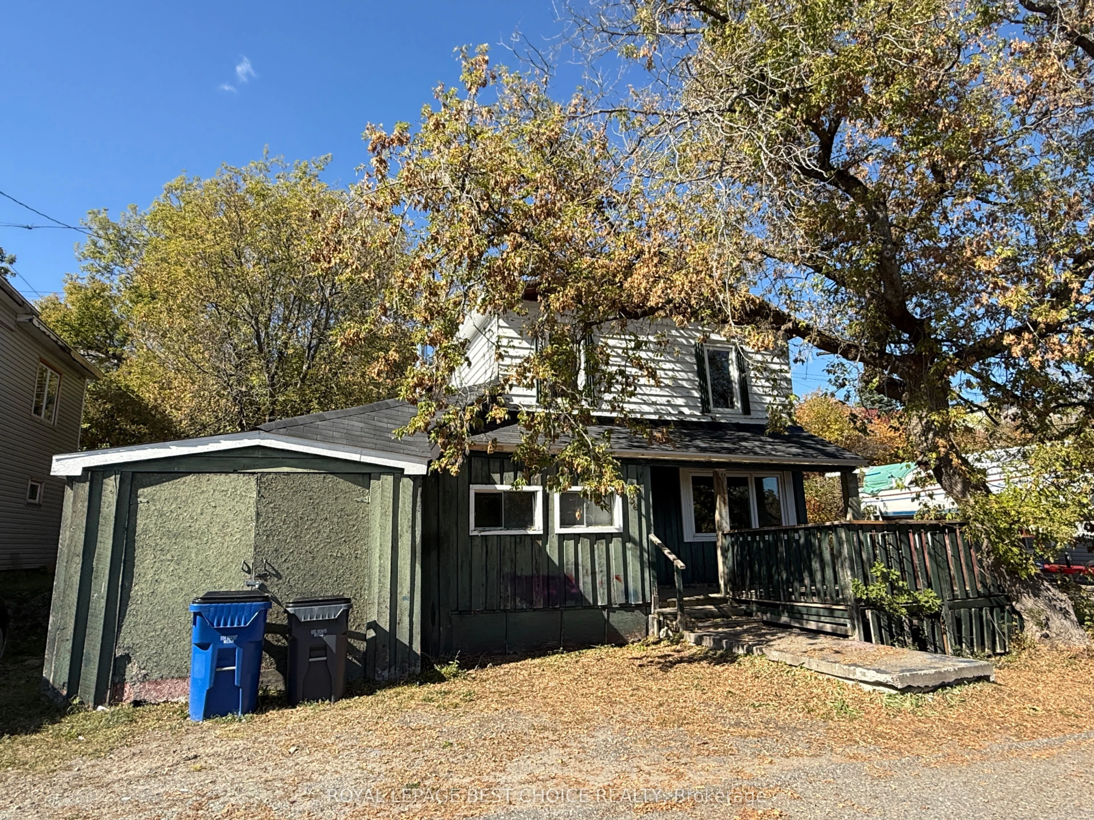 36 Russell Street, Cobalt, On P0j 1c0