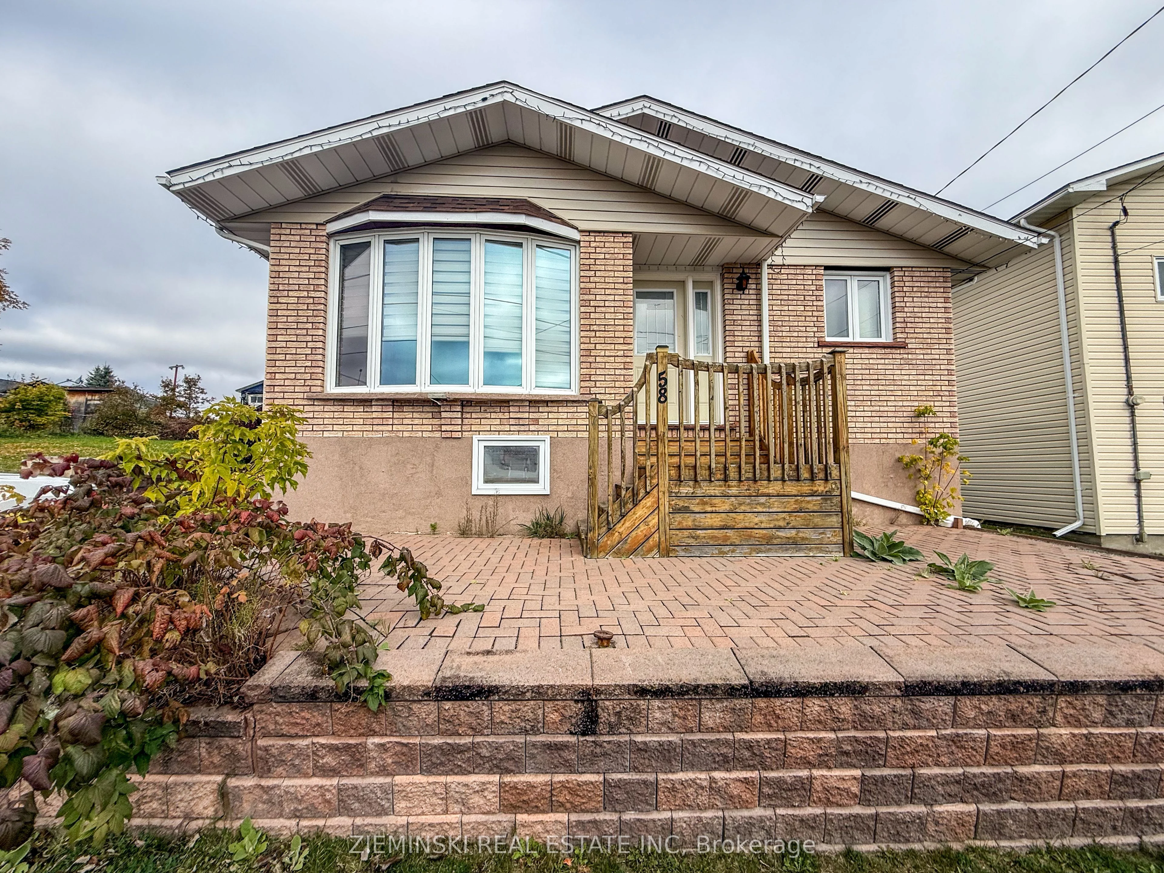 58 Marion Street, Iroquois Falls, On P0k 1g0