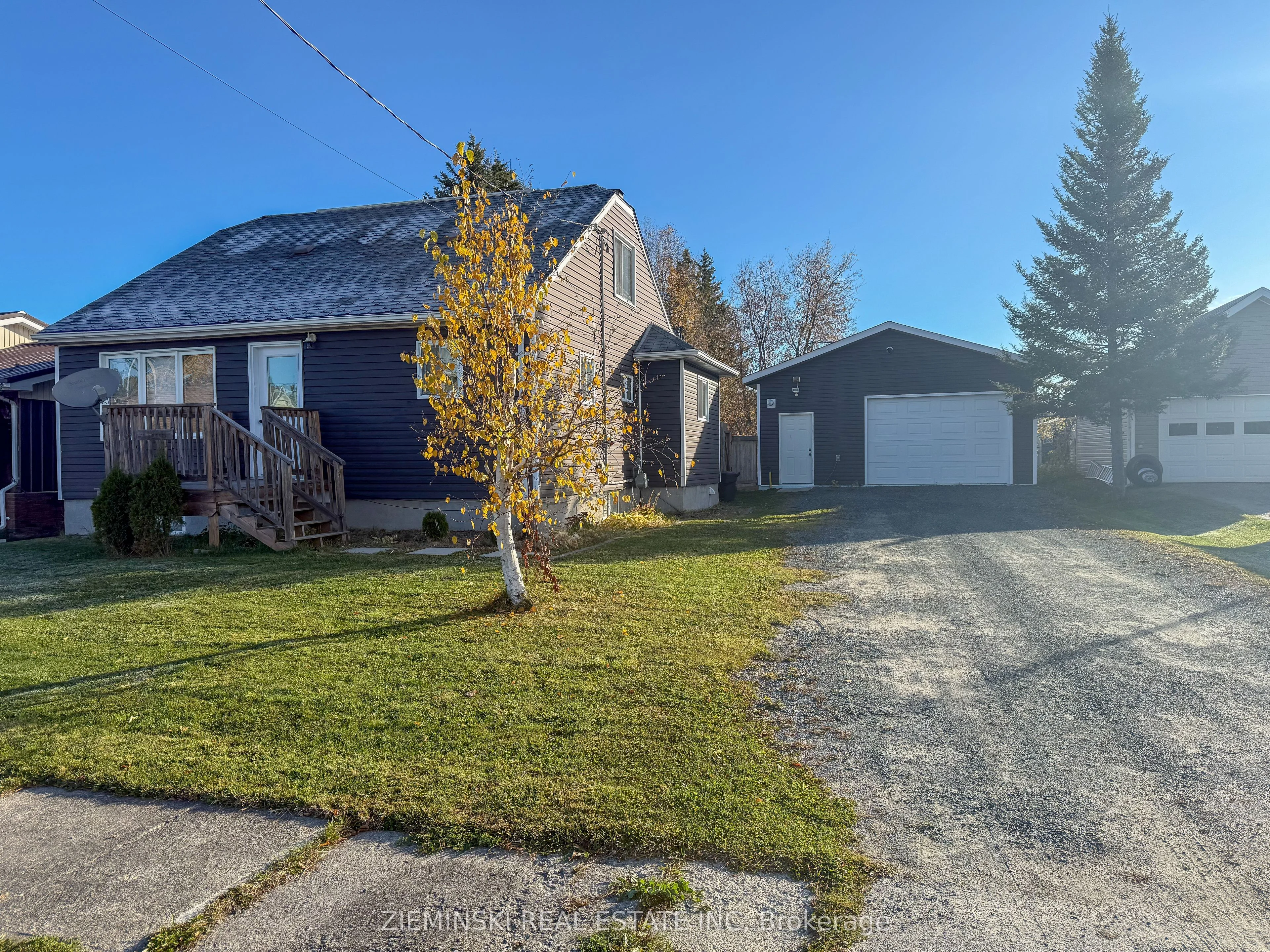 408 Seventh Avenue, Black River-Matheson, ON P0K 1N0