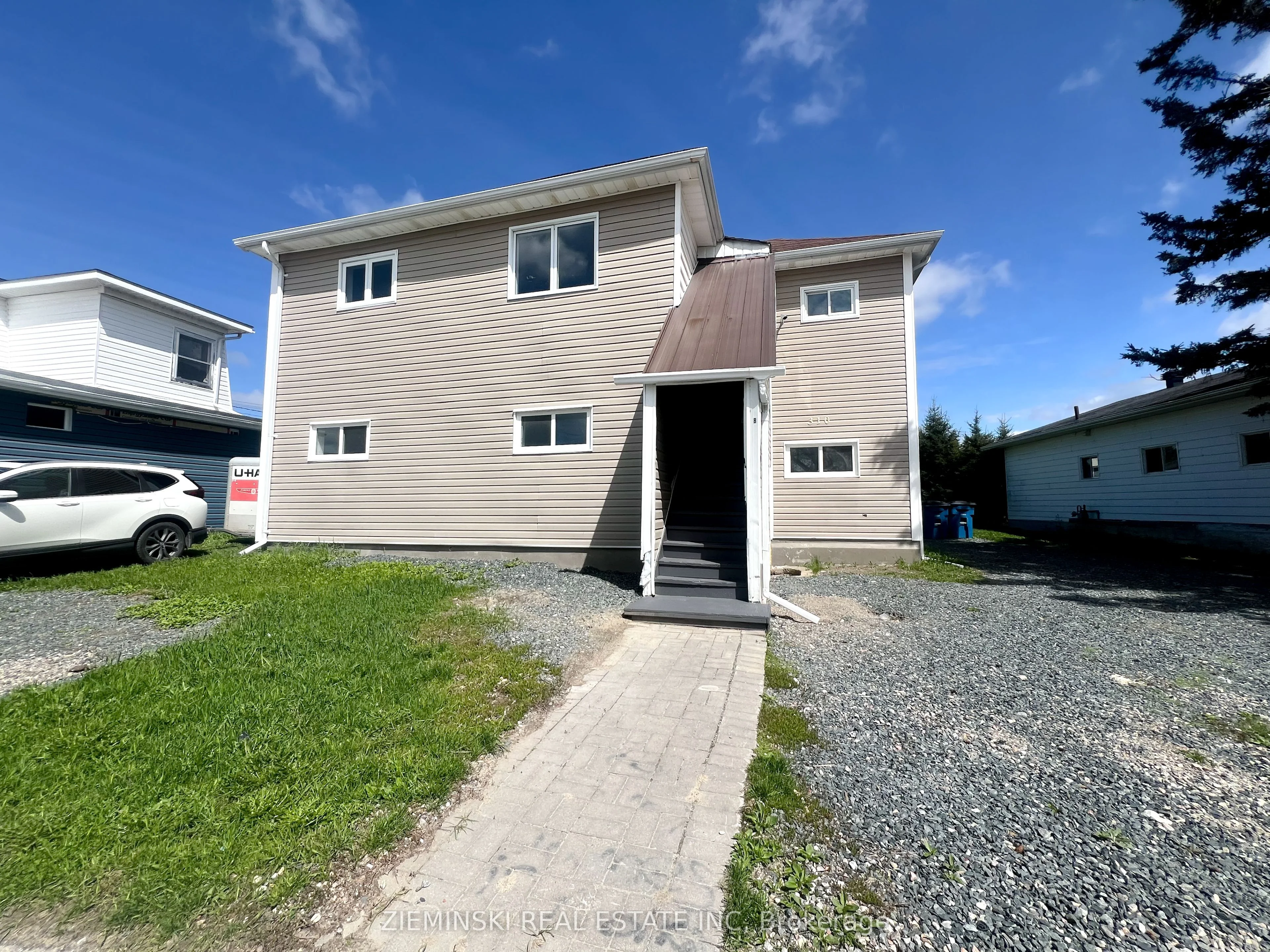 310 Ninth Avenue B, Cochrane, ON P0L 1C0