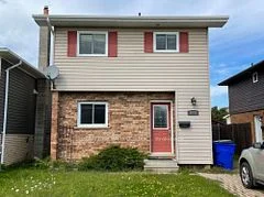 1034 Michener Boulevard, Timmins, On P0n 1k0