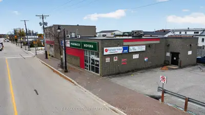 2-6 Ninth Street, Hearst, On P0l 1n0